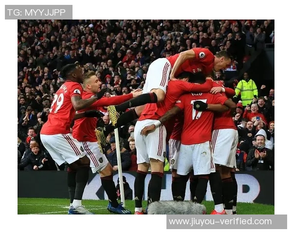 友谊赛曼城大胜巴黎红牌事件引发全场热议与争议分析