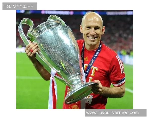 欧联杯激战多特蒙德逆转拜仁引发争议判罚全场沸腾