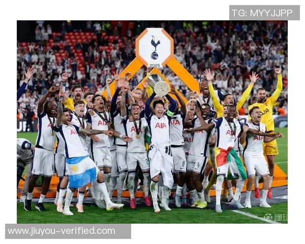 欧联杯精彩对决那不勒斯与热刺握手言和引发转会热议