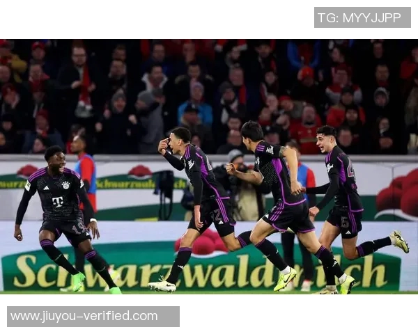 友谊赛精彩回顾拜仁逆转战胜AC米兰全场高潮瞬间解析